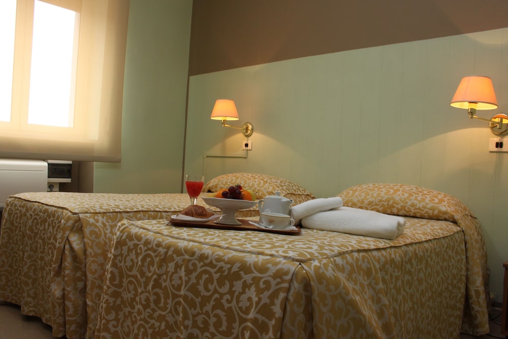 Hotel Plaza 15/47