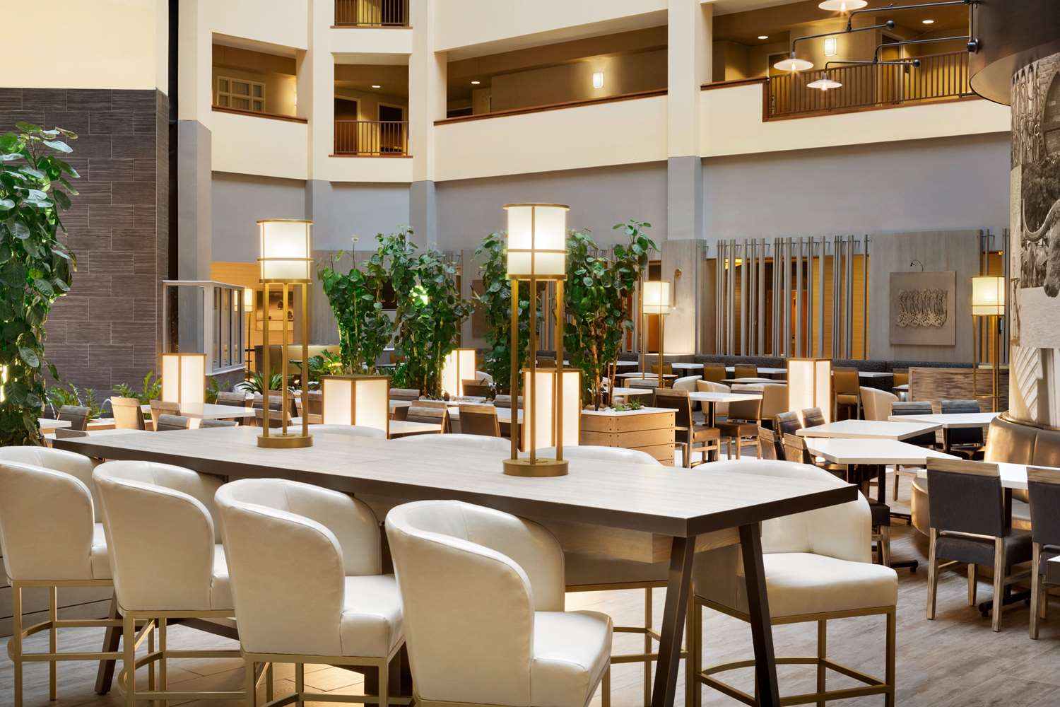 restaurant cafeteria