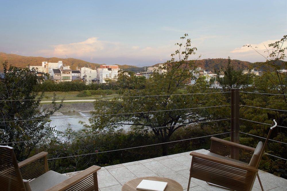 The Ritz Carlton Kyoto 53/55