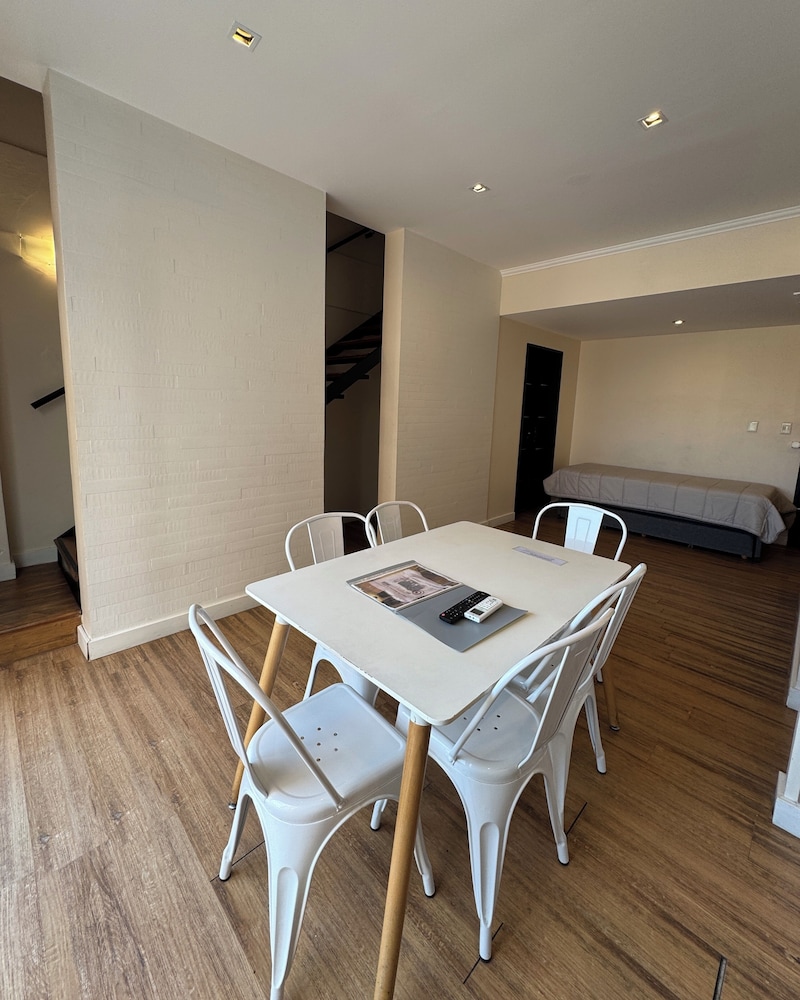 Syrah Suites 37/48