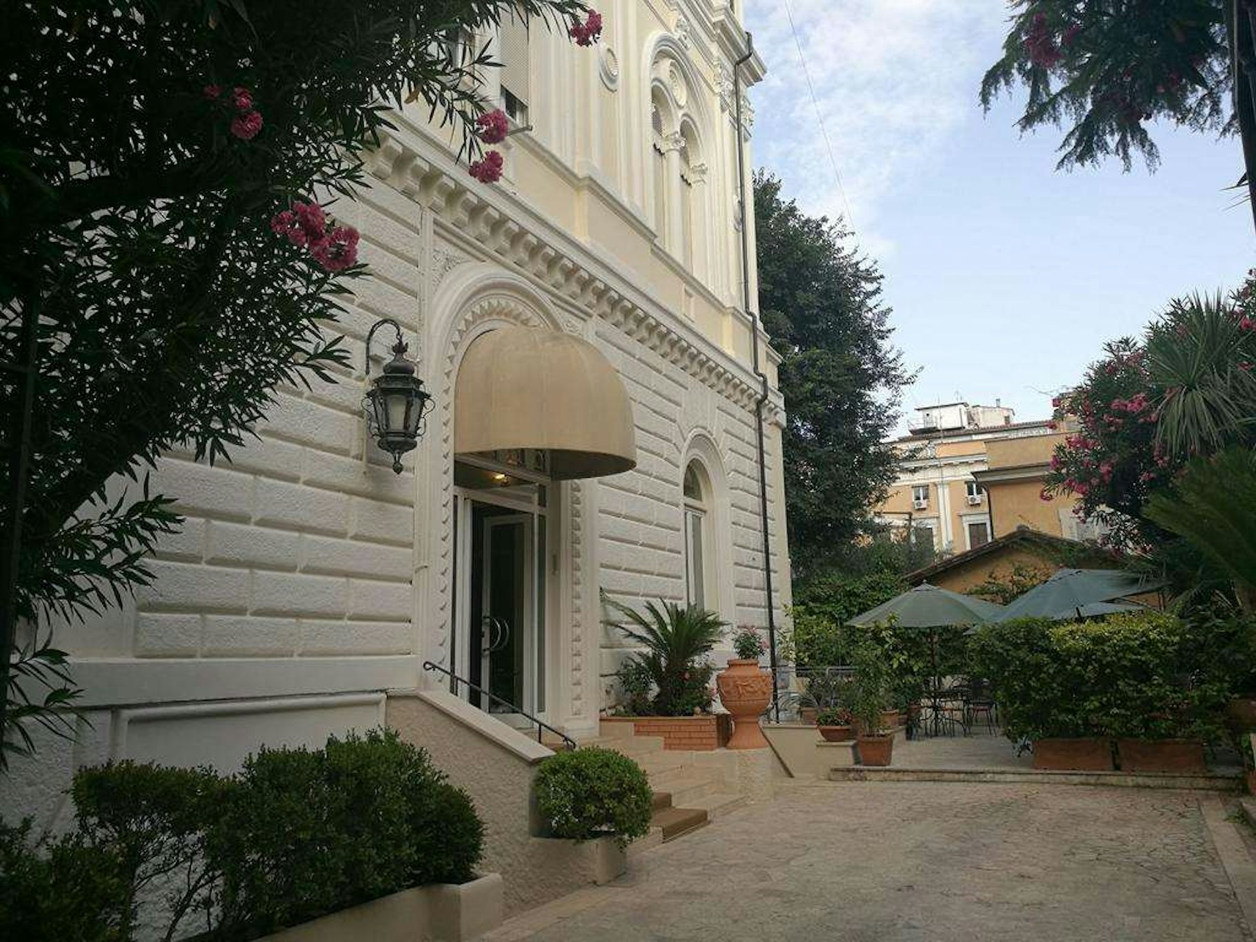 Hotel Villa Delle Rose 77/78