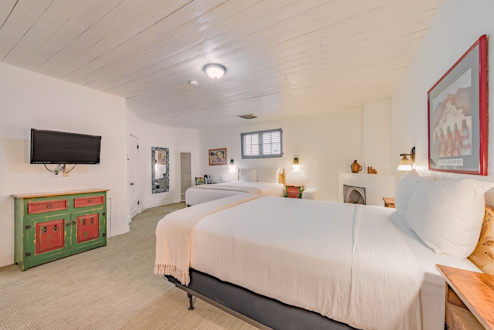 The Historic Taos Inn 28/80