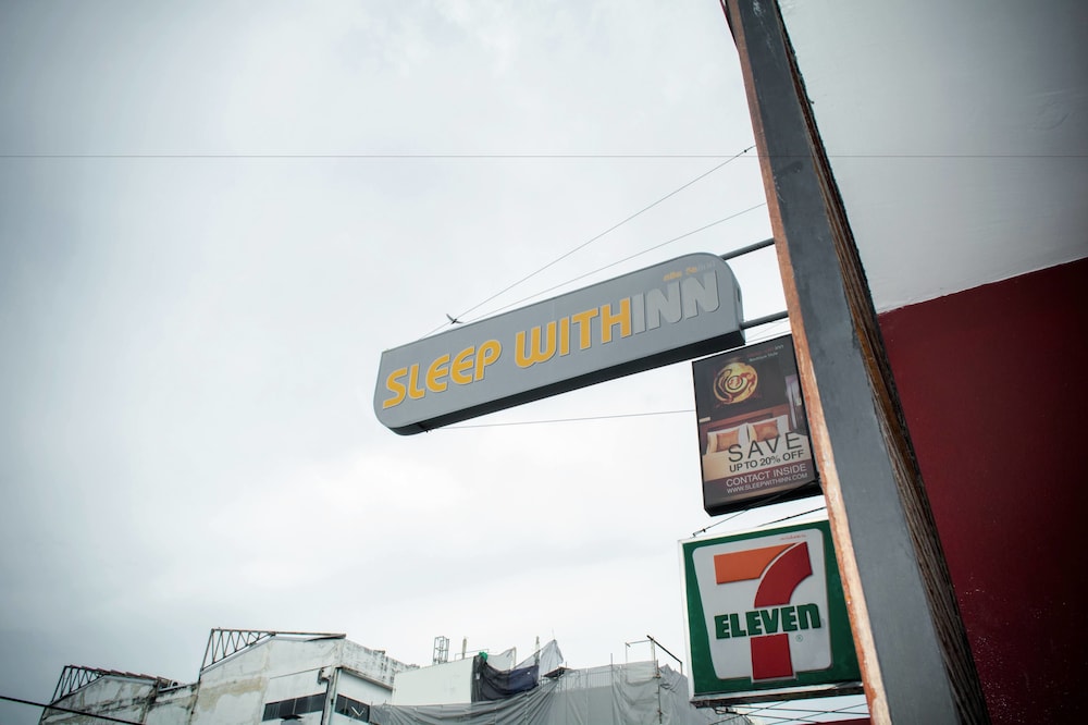 Sleep With Inn 12/65