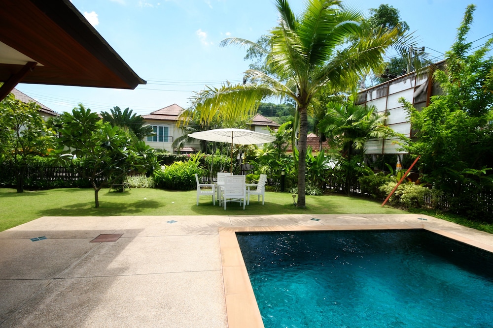 BANGTAO TROPICAL RESIDENCE RESORT & SPA 48/52