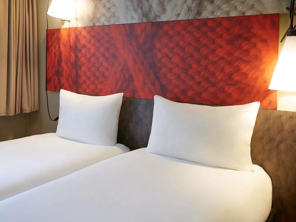 Ibis Paris Canal Saint Martin 37/69
