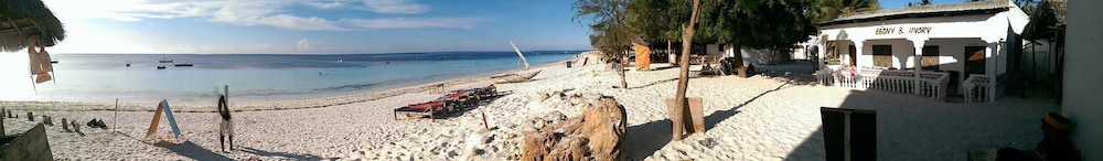 Union Beach Bungalows 19/27