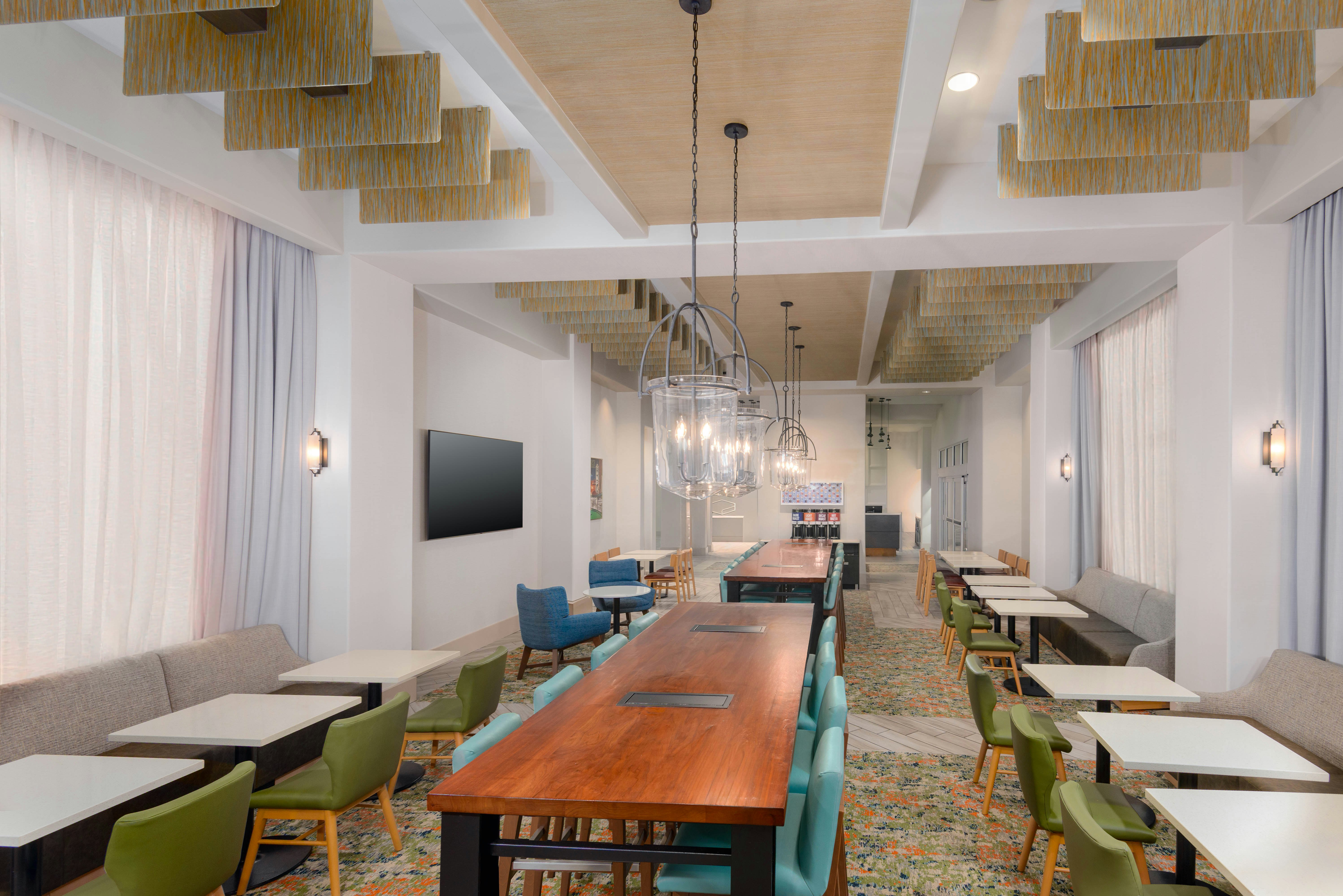 Hampton Inn & Suites Tampa Airport Avion Park Westshore 41/46