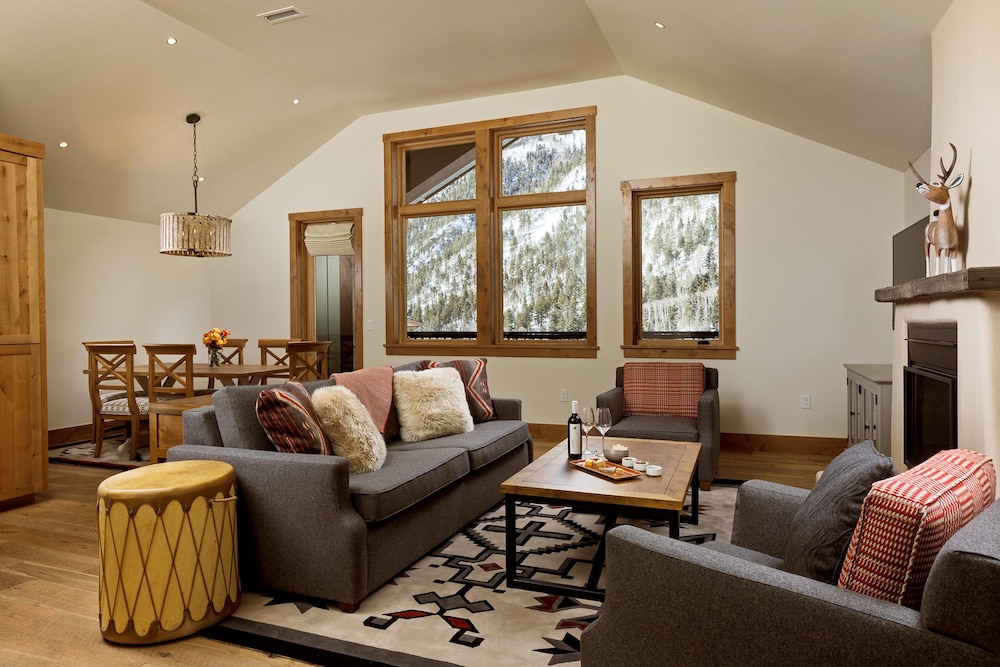 The Blake At Taos Ski Valley 24/42