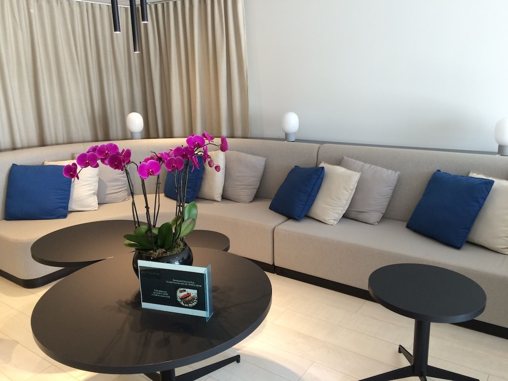 Hotel Mercure Bastia Biguglia 52/72