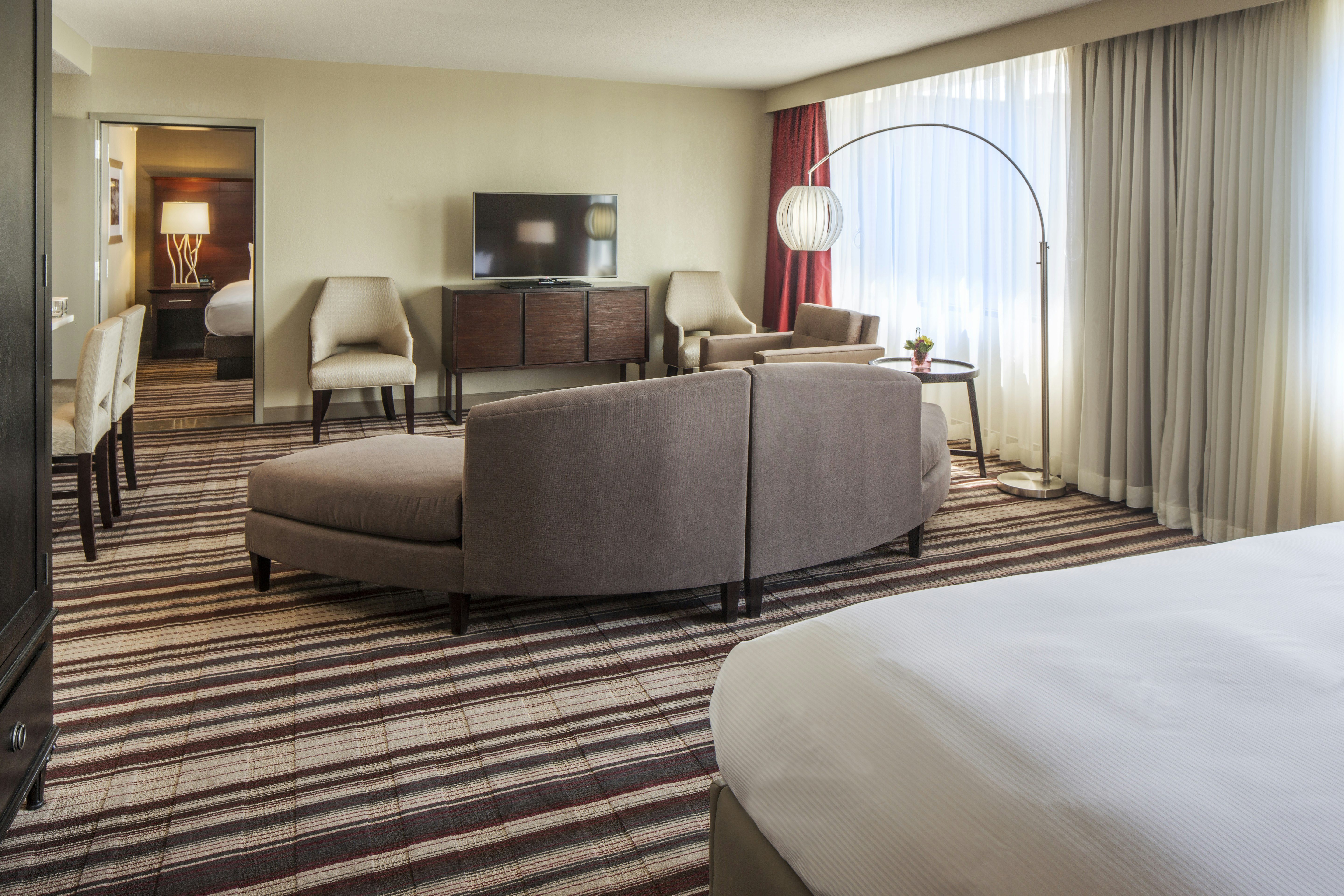 Doubletree By Hilton Hotel Largo-Washington Dc 13/57