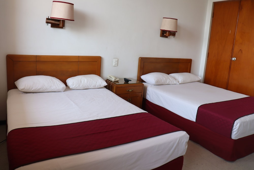 Hotel Calvete 23/65
