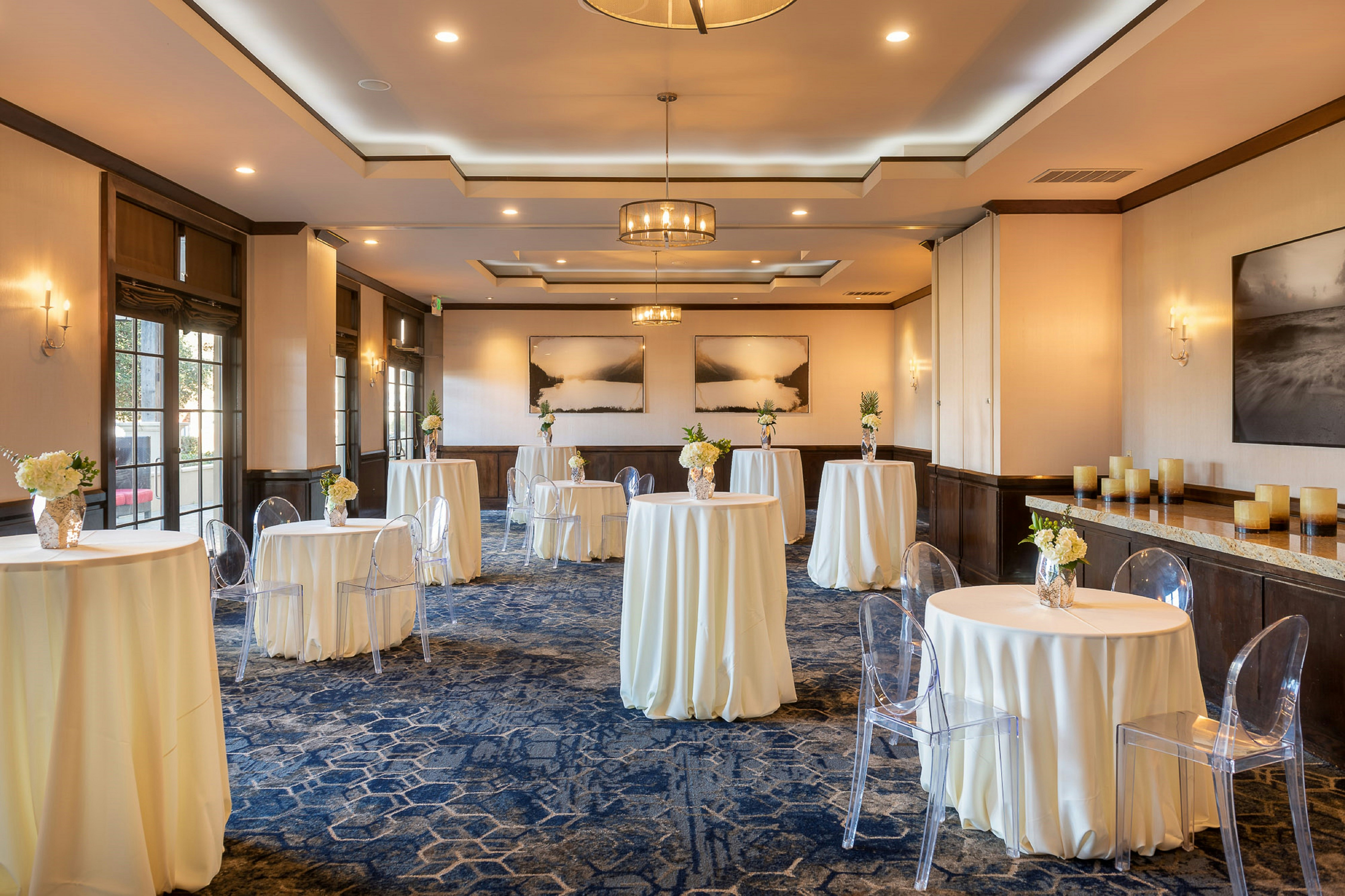 Juniper Hotel Cupertino, Curio Collection By Hilton 10/19