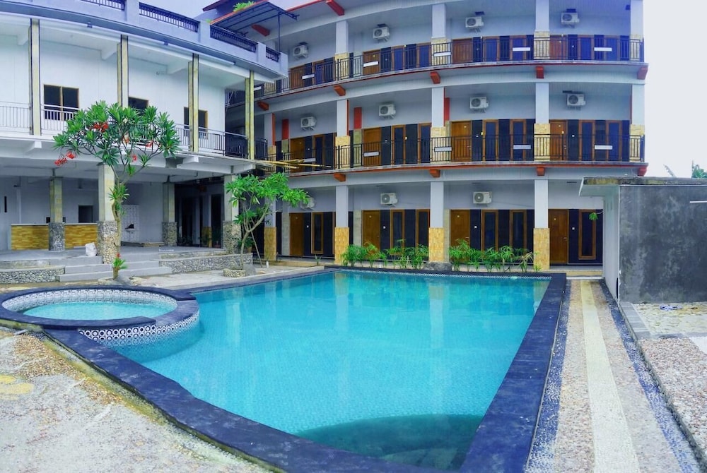 Jaya Phita Guest House 1/32