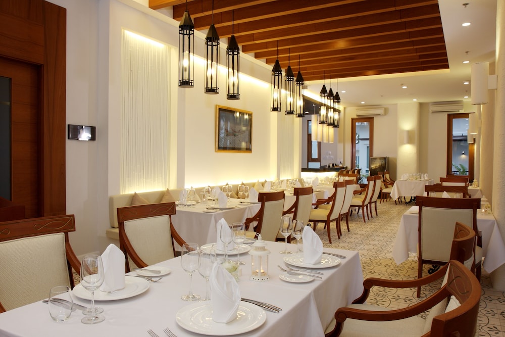 Kantary Beach Hotel 32/49