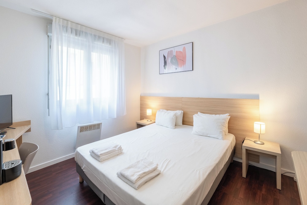 RESIDHOTEL SAINT ETIENNE CENTRE 26/50