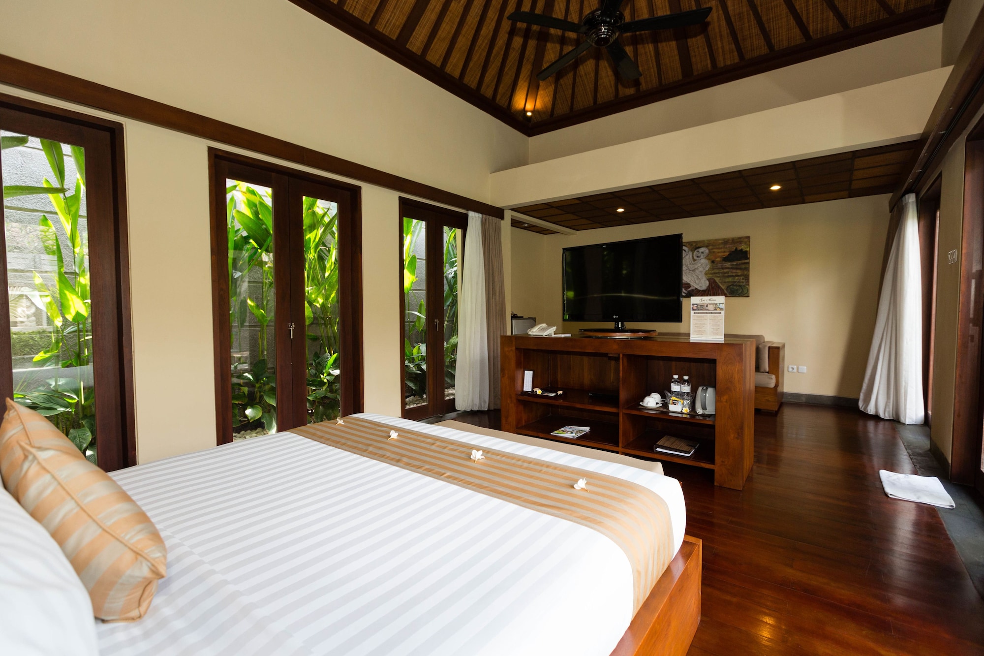 1 Bedroom, Pool, Villa, King Bed