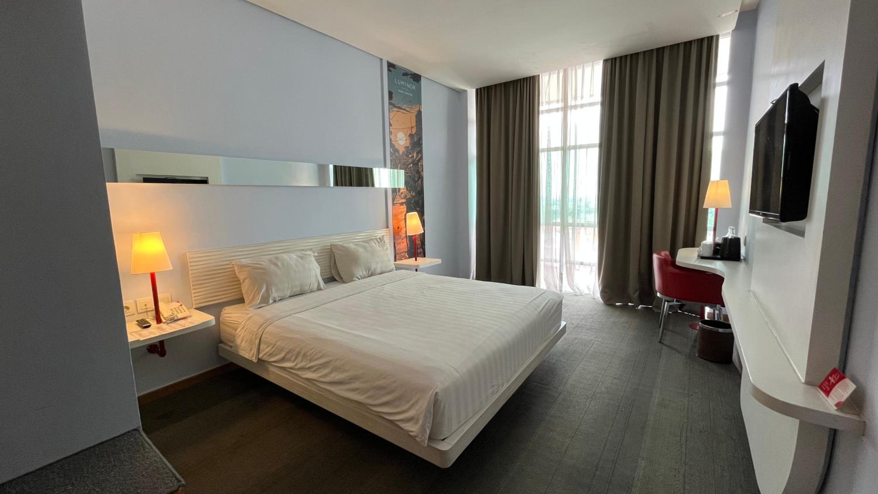 غرفة تنفيذية بسرير مزدوج، Luminor Hotel Metro Indah Bandung 6/10