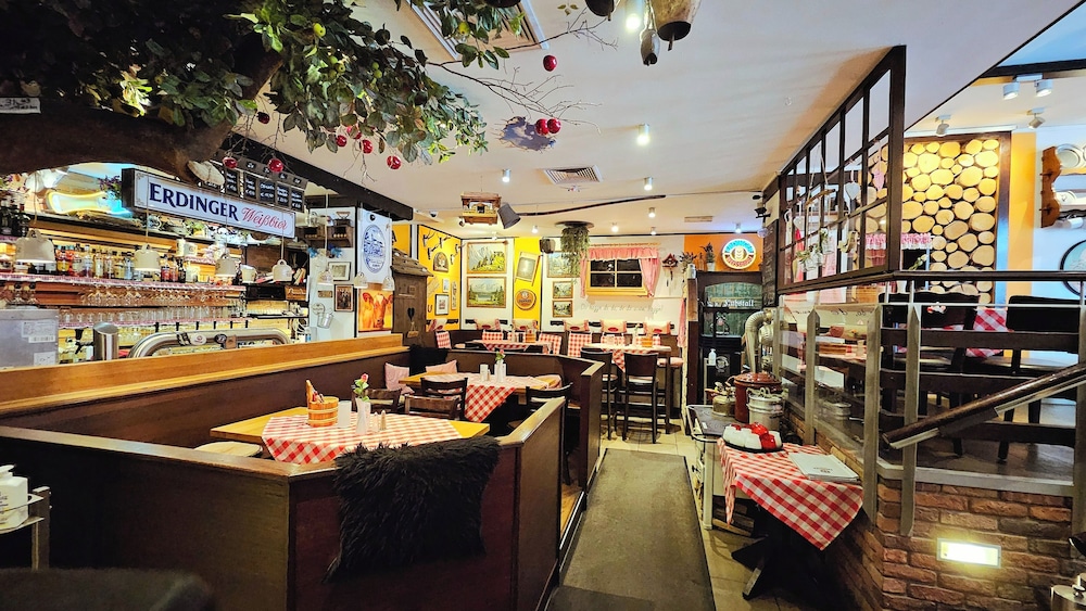 Hotel And Restaurant Edel Weiss Bremen 51/71