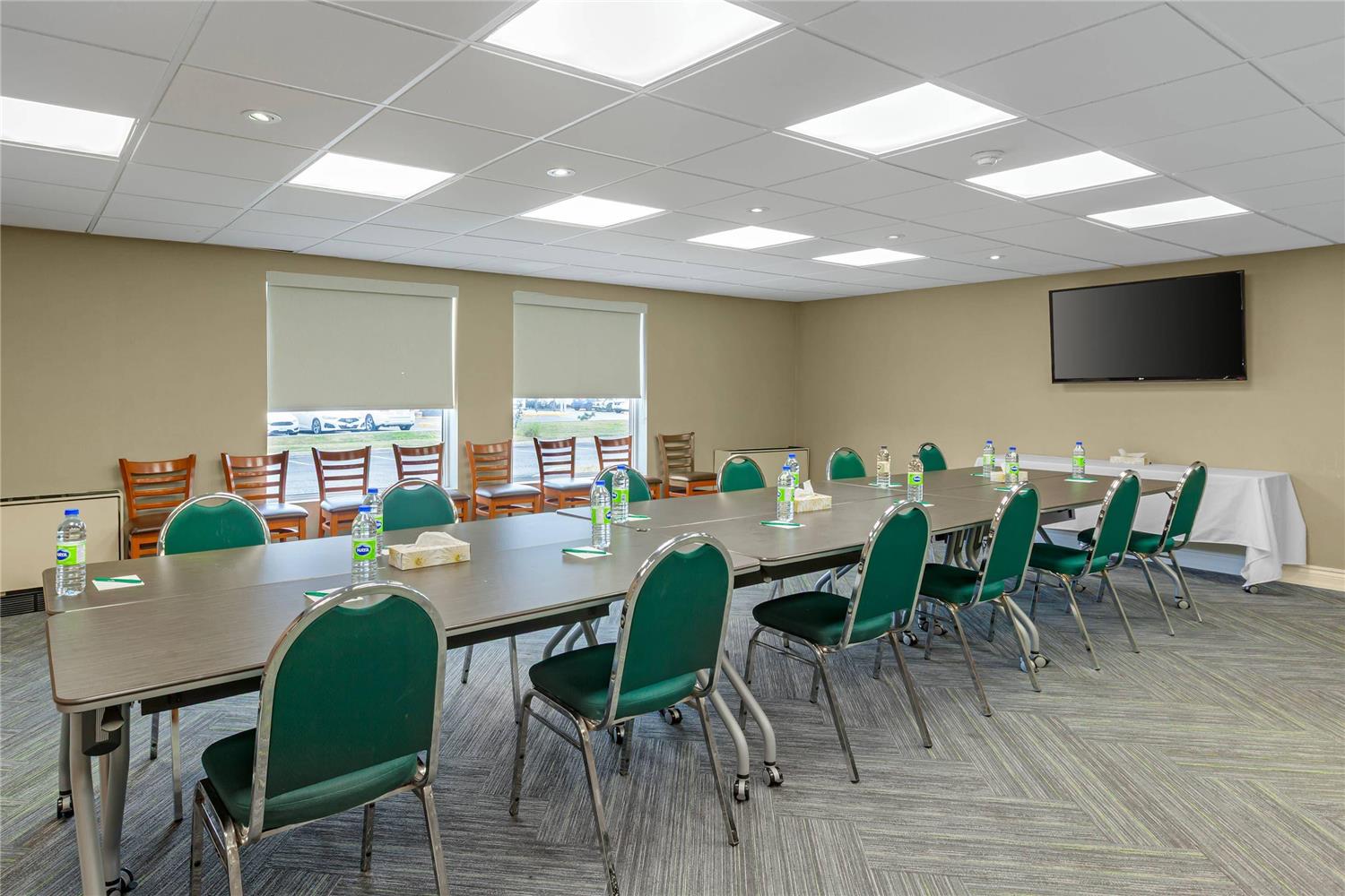 Quality Inn and Suites Brampton 40/47