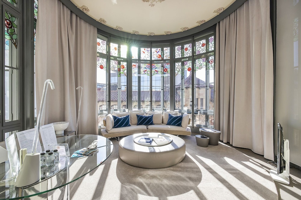 El Palauet Royal Suites 50/50