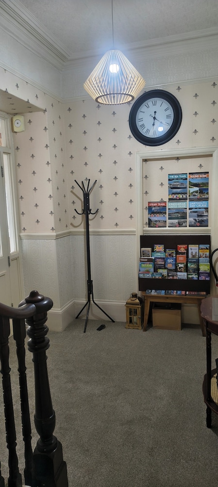 The Sands 25/50