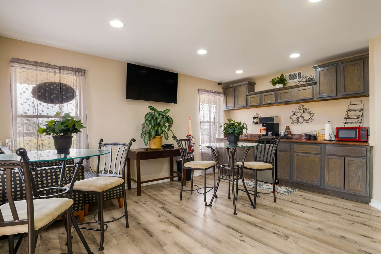Americas Best Value Inn Refugio 6/6