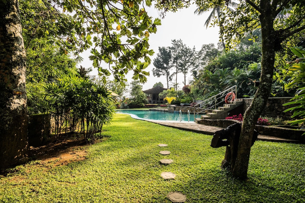 Galavilla Boutique Hotel & Spa 64/71