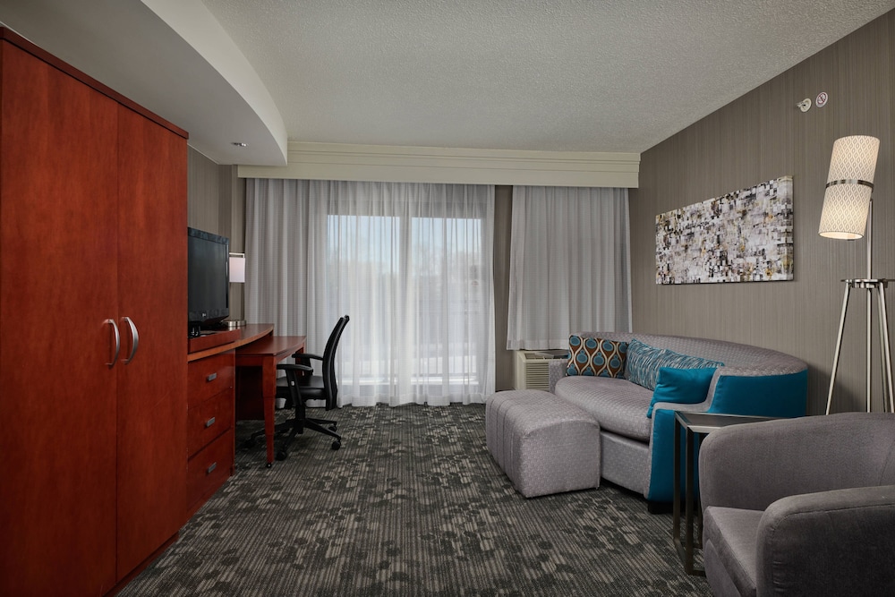 Courtyard by Marriott Bristol 22/33