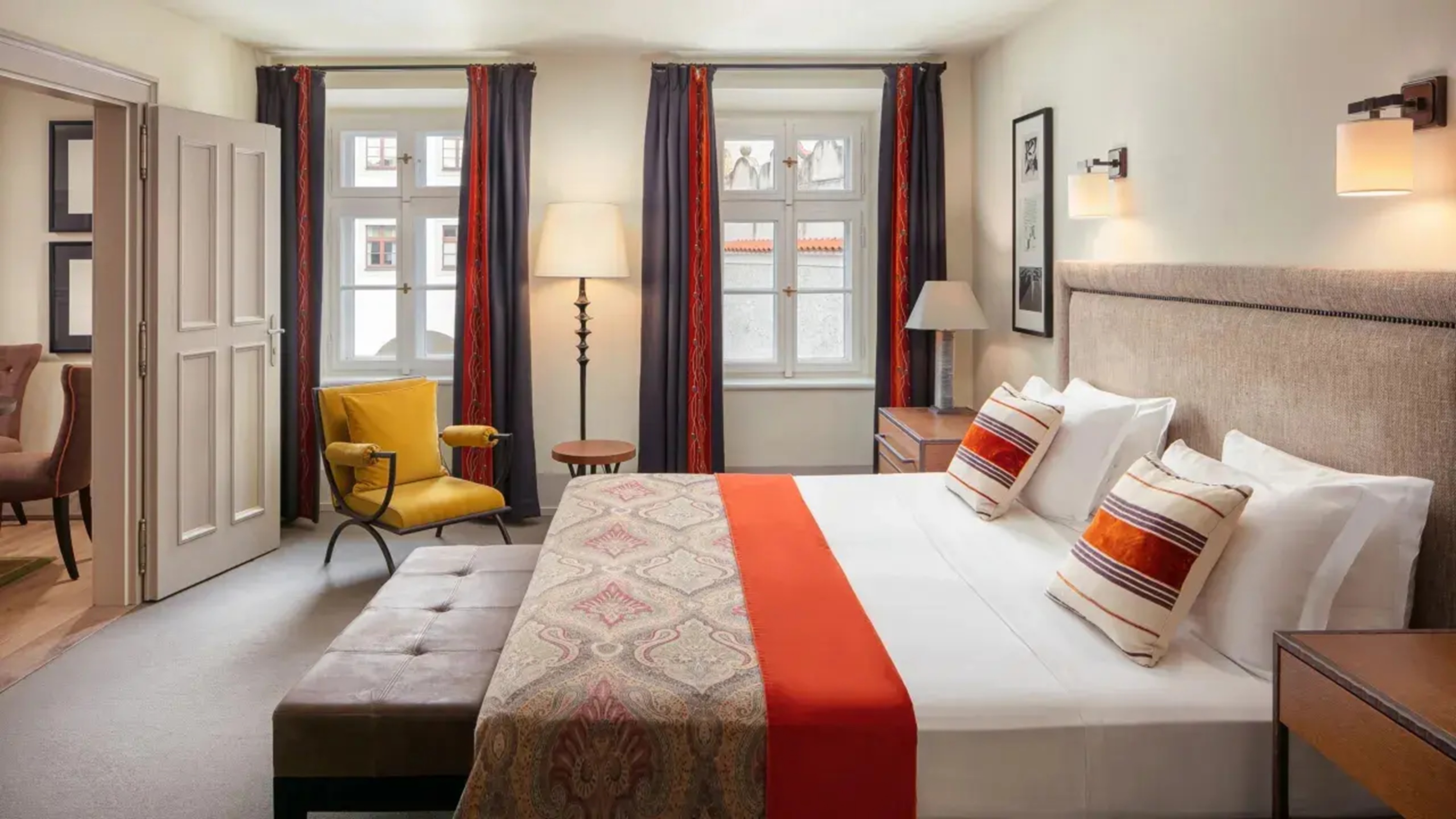Deluxe, Suite, Castle View