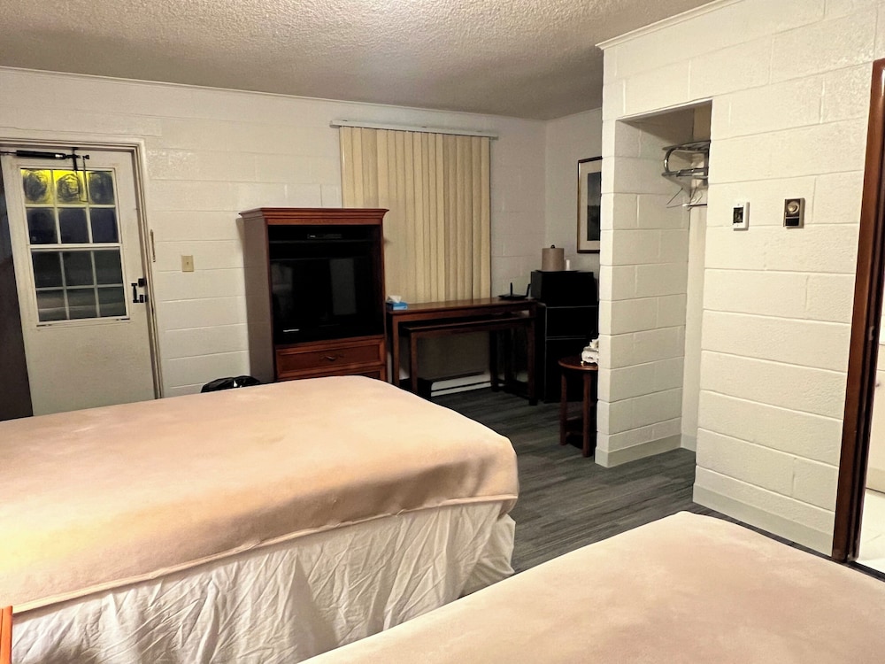 Hotel Prairie Winds Carthage Keokuk Hwy 136 21/37