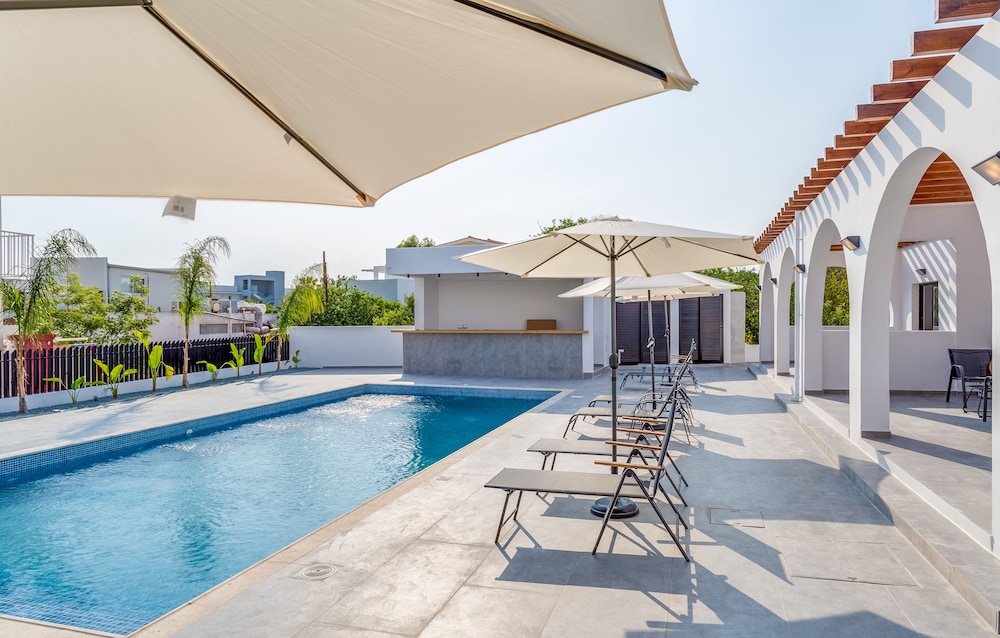 Zoi Ayia Napa hotel 35/38
