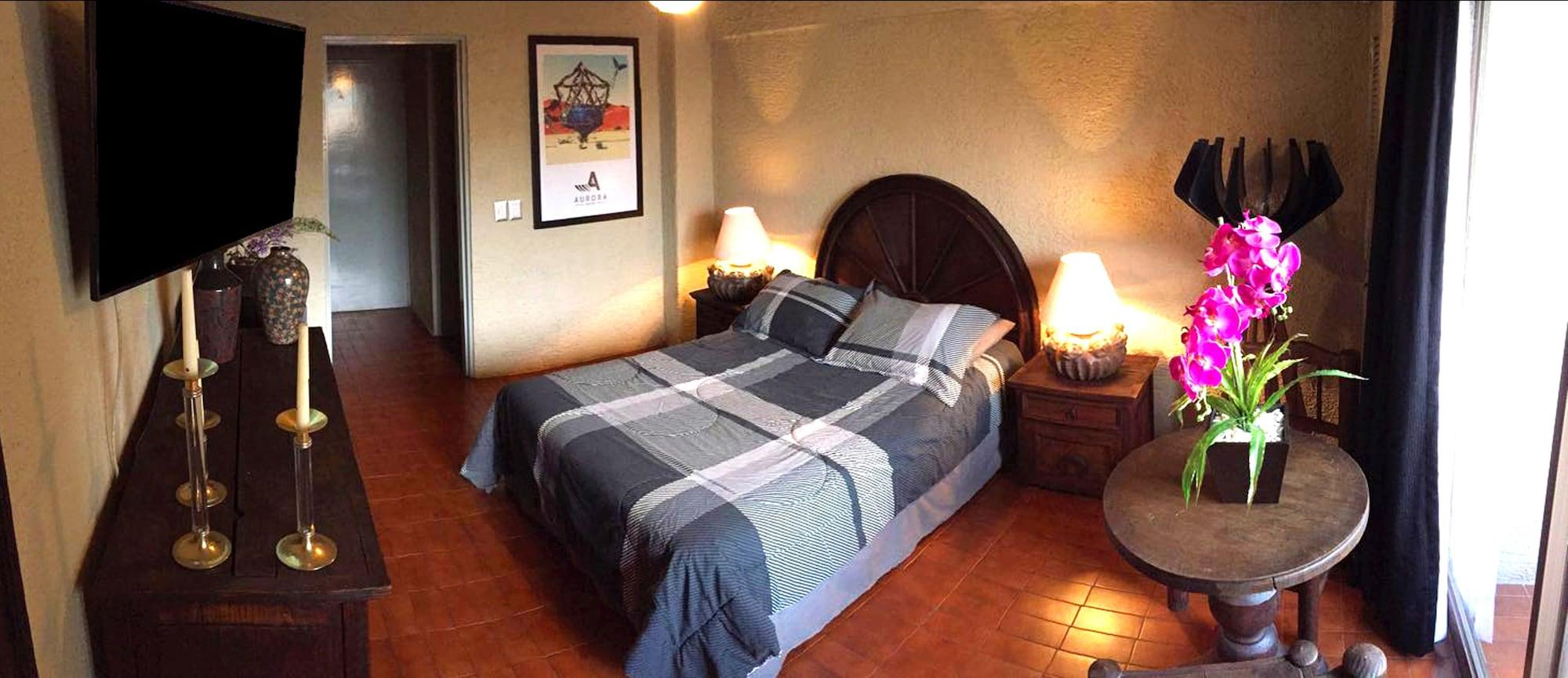 Aurora Suites 17/21