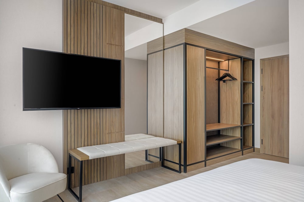 AC Hotel by Marriott Krakow 20/57