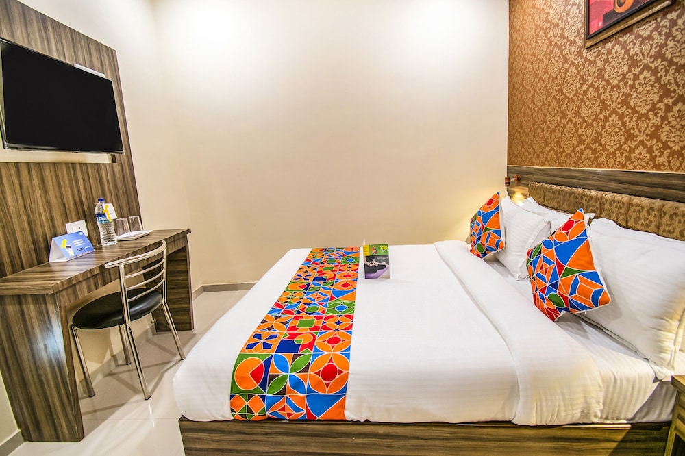 Fabhotel Orange Suites Santacruz East 12/26