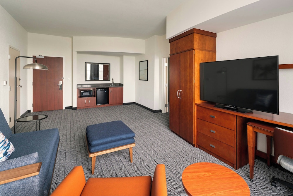 Courtyard by Marriott St. Petersburg Downtown 41/64