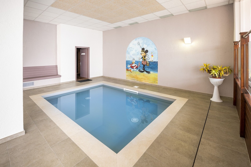 Hotel Pineta Campi 9/90