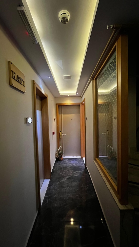 Star Hotel Taksim 11/61