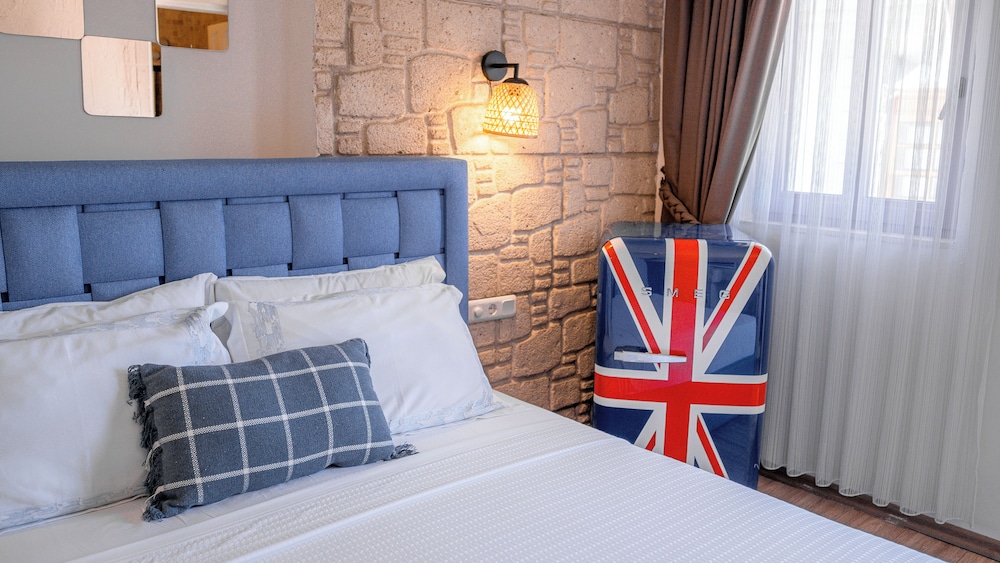 Alba Otel Alacati 20/50