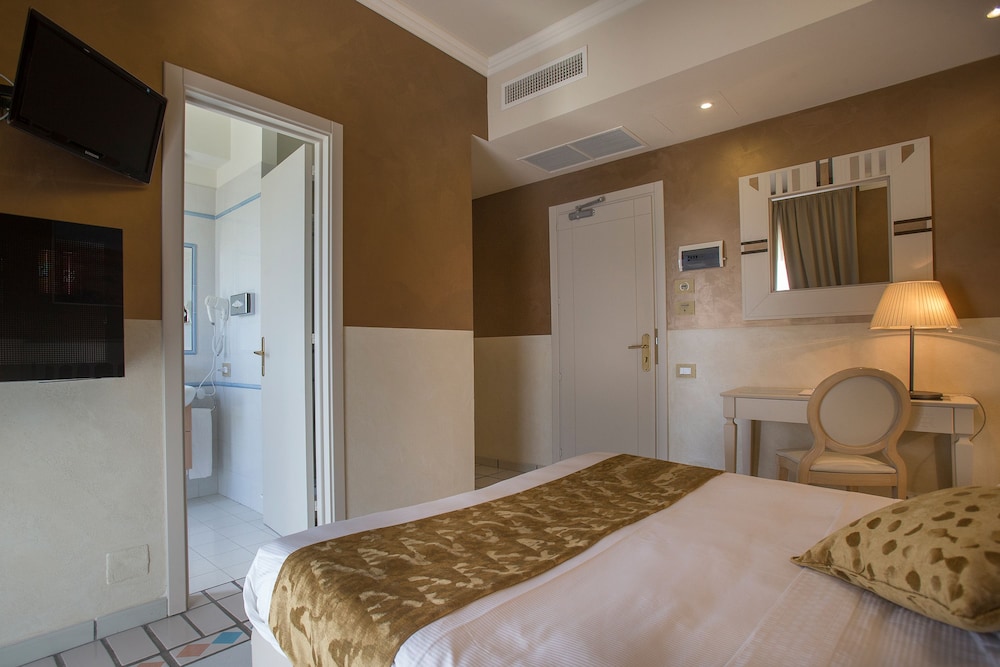 Hotel Hermitage 6/50