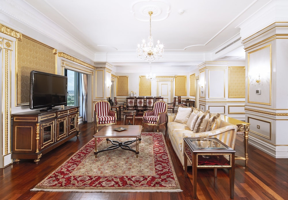 Crowne Plaza Istanbul Asia 70/83