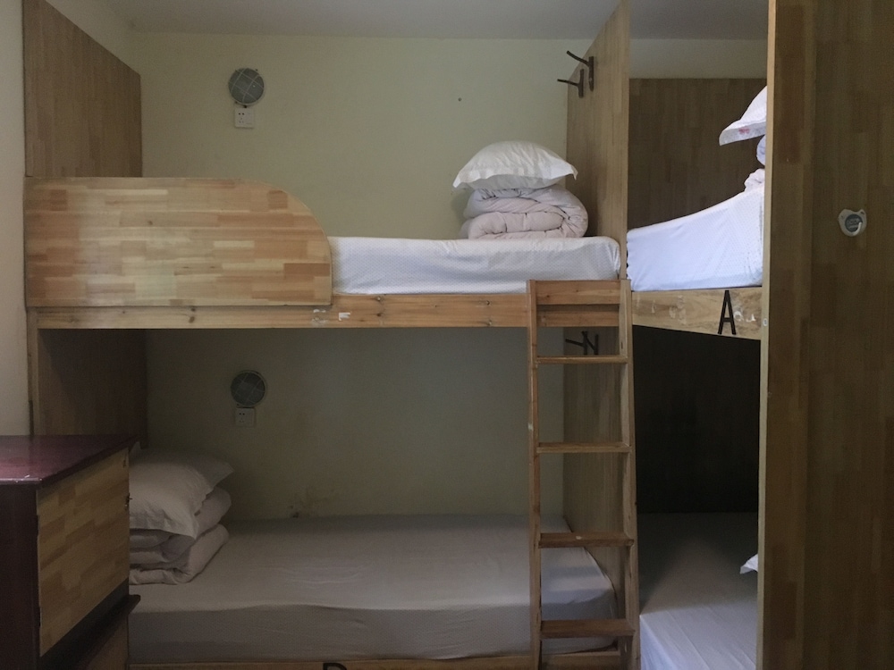 Guilin Cyan Box Hostel 42/42