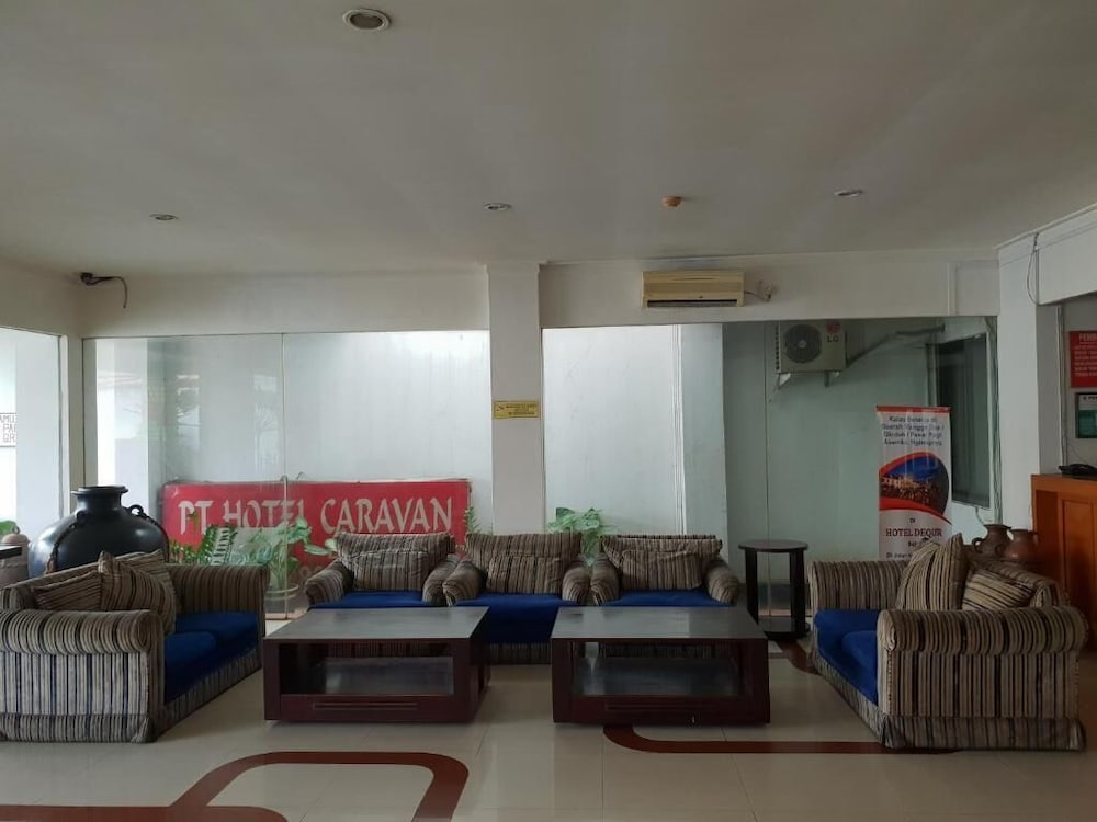 Hotel Caravan 37/49