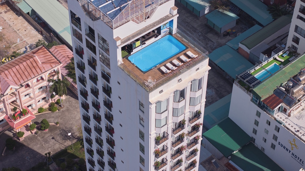 An Vista Hotel 3/75