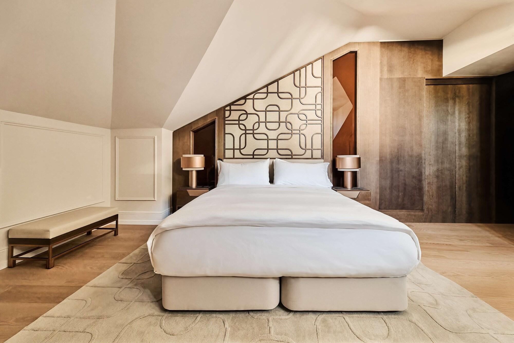 Nobu, Suite