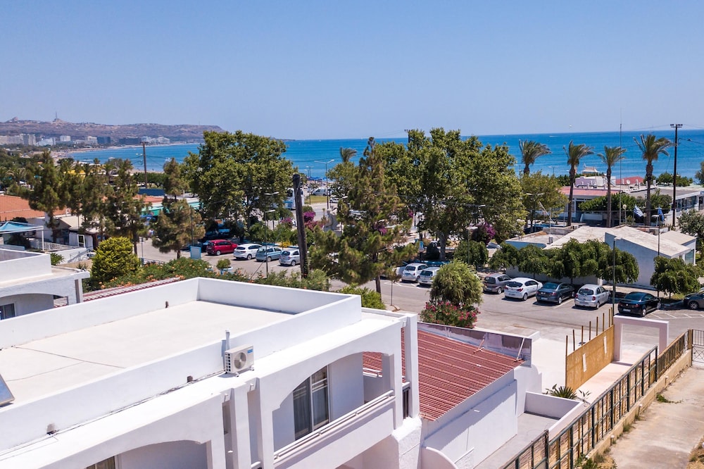 Atma Beach Rooms & Suites in FALIRAKI