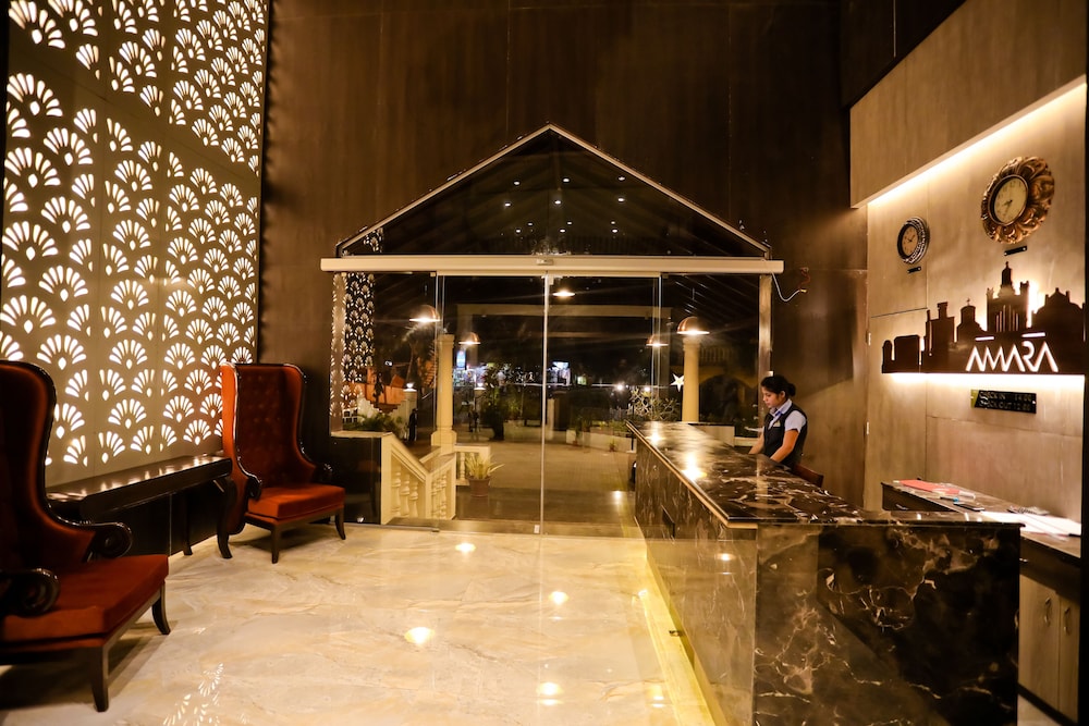 Amara Grand 8/37