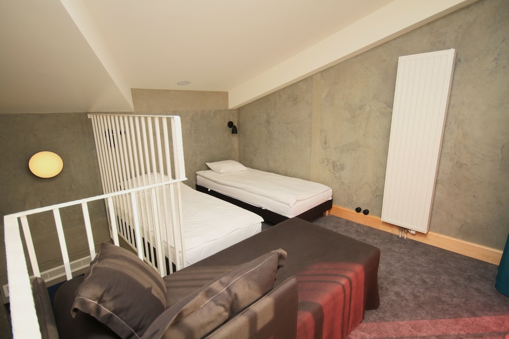 Kurshi Hotel And Spa 18/49