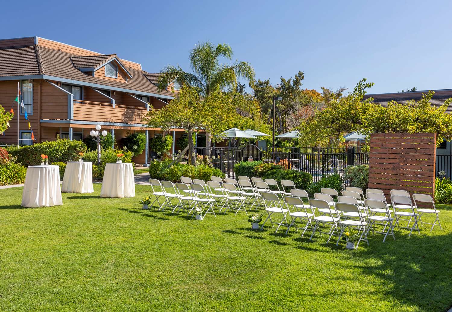 Seacliff Inn Aptos, Tapestry Collection by Hilton 17/25