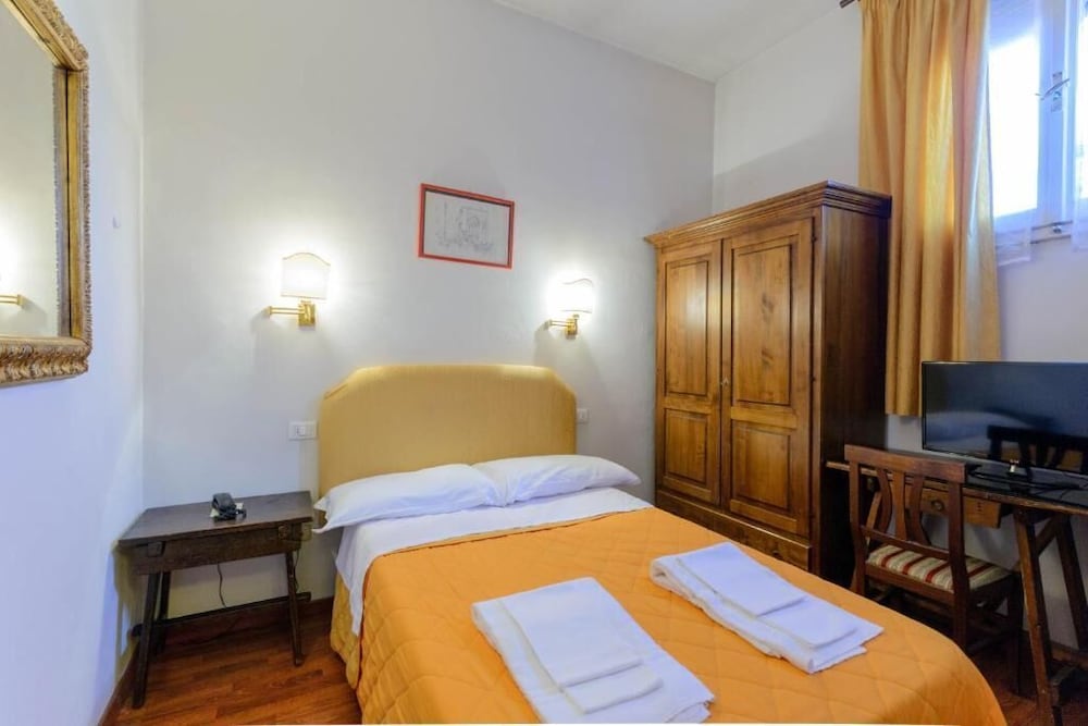 ECONOMY, DOUBLE BED