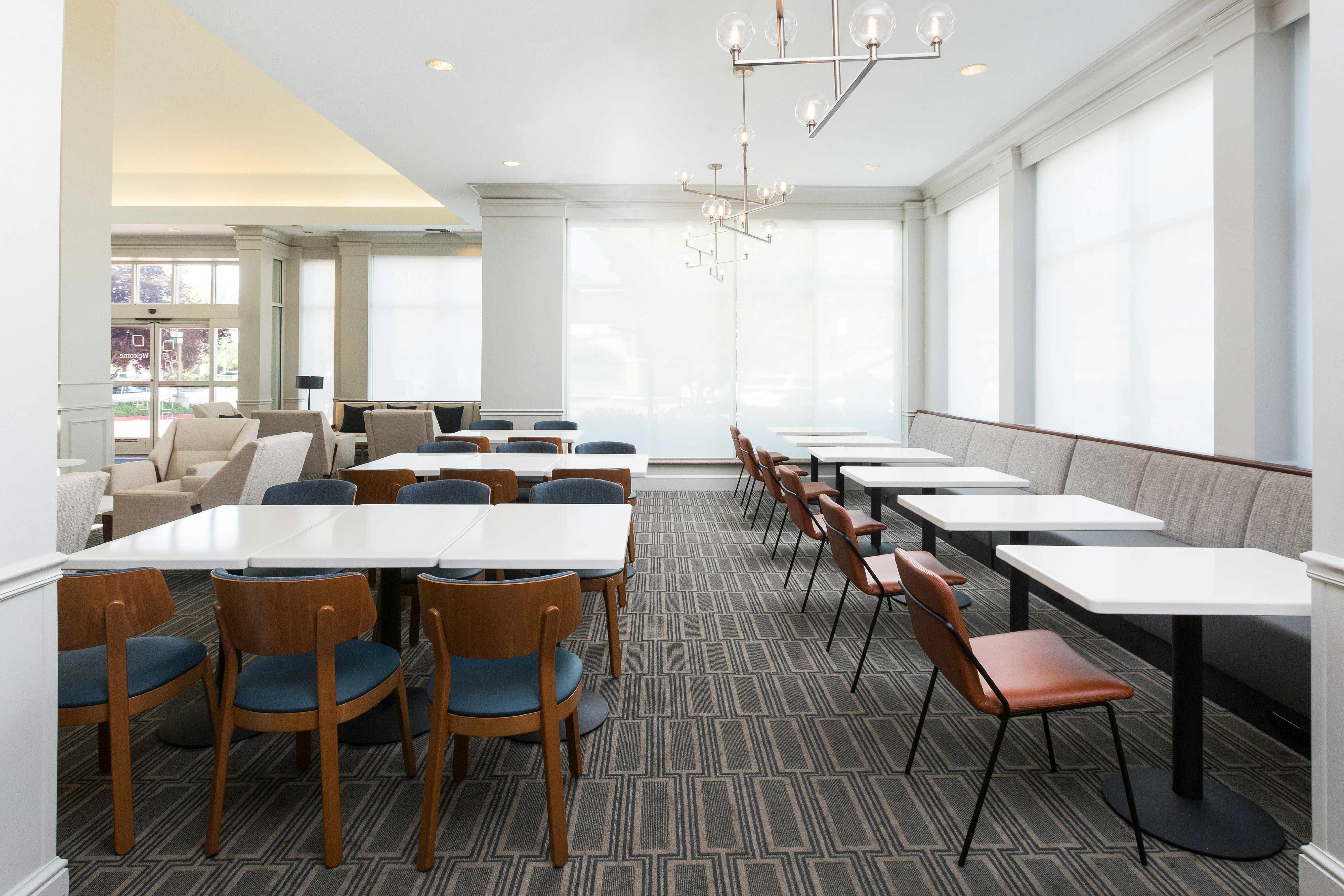Hilton Garden Inn Oakland/ San Leandro 35/51